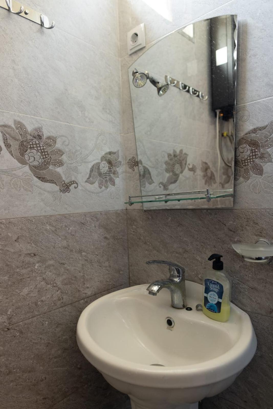 Hotel Wine House Tbilisi Zewnętrze zdjęcie